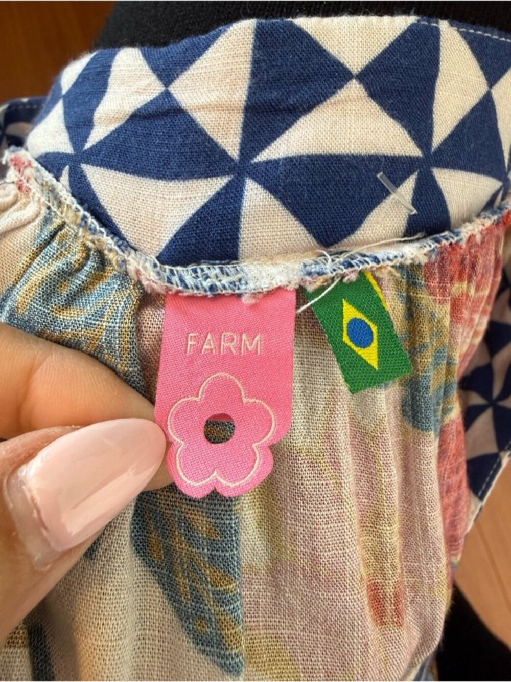 Farm Rio Printed Top Size P (Small) - Picture 5 of 8